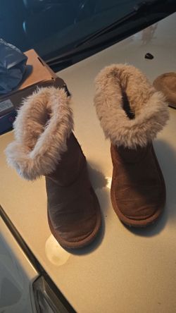 Winter boots for girls 10c