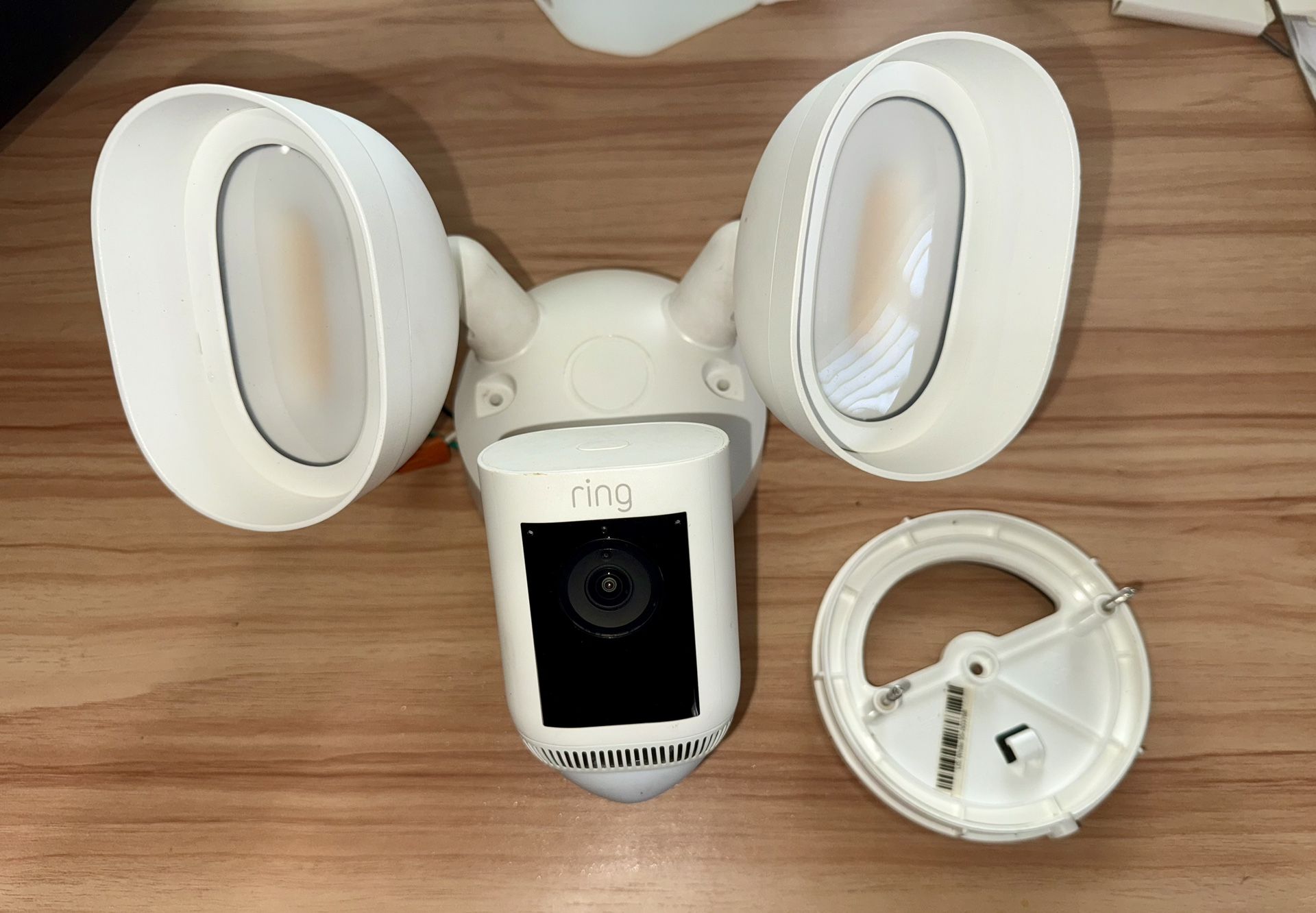  Ring Floodlight Cam Wired Pro or Plus