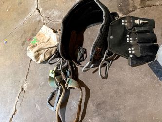 buck lineman climbing gear