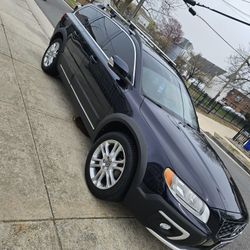 Safety First! 2016 XC70 AWD 