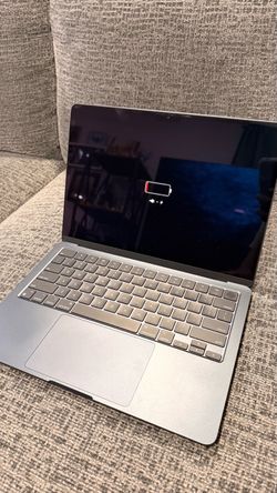 MacBook Air 13”