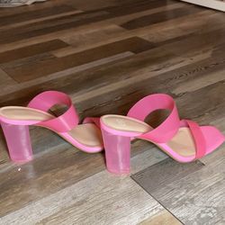 Pink heels Size 8