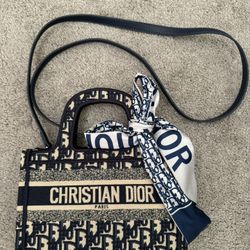 Oblique Mini Book Tote With Strap