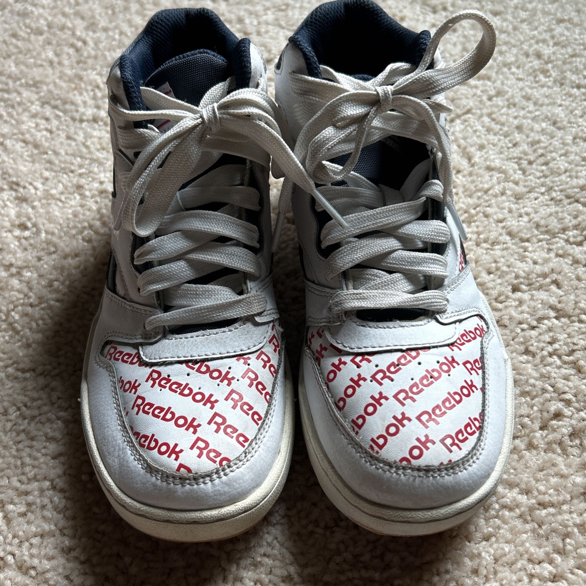 Boys Sz 5 Reebok High Tops Shoes