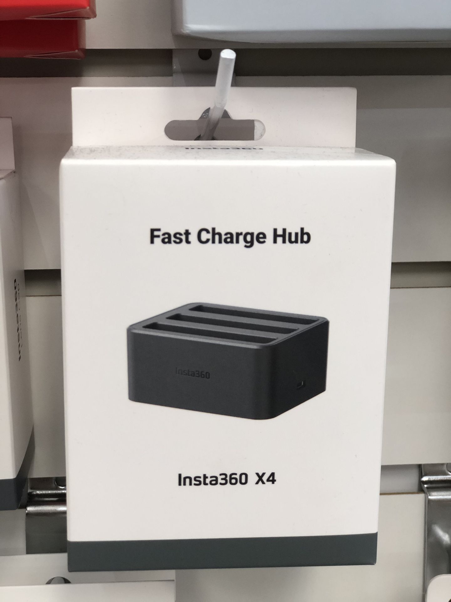 Insta360 Fast Charge Hub For X4