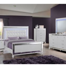 Beautiful White Queen Bedroom Set