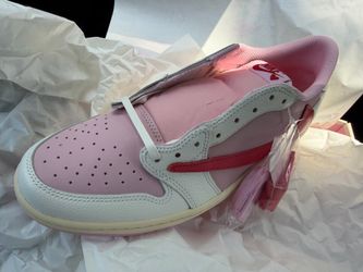 TRAVIS SCOTT JORDAN 1 TROPICAL PINK