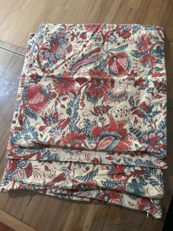 Set of 4 Pottery Barn Floral Cushion Covers – 17” Square