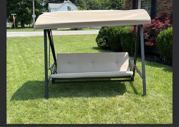 Style Selections 3 -person Brown Outdoor Swing