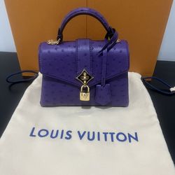BNIB Louis Vuitton Rose des Vents exotic ostrich mini