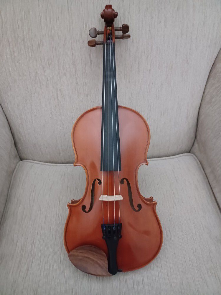 Yamaha VA5 13" Viola