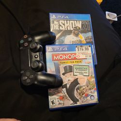 Ps4 Controller and 2 games 
