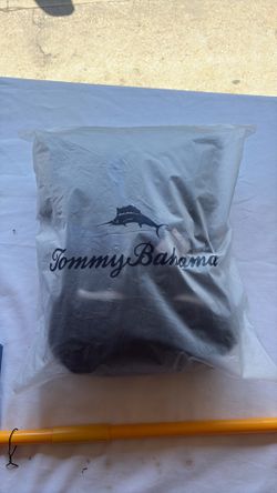 Tommy bahama black plush robe one size