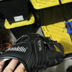 Baseball Glove 