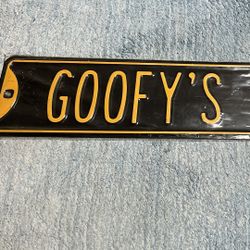 Goofy’s Garage Street Sign