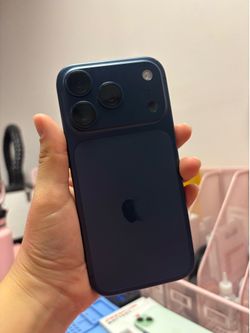 iPhone 17 pro 128gb