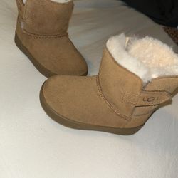 Baby Uggs