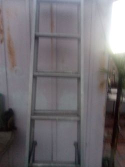 Fiberglass Step Ladder