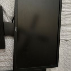 Acer Monitor And Logitech USB keyboard 