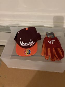VA TECH SNAPBACK HAT AND GLOVE  SET
