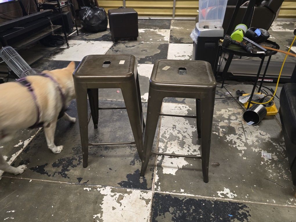 2 Metal Bar Stools