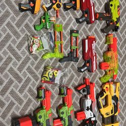 Multiple Nerf Guns