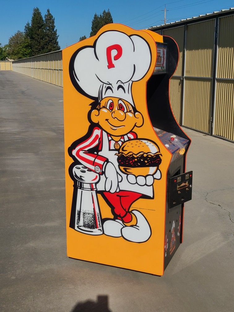 BURGERTIME ARCADE GAME WORKS

PRICE IS FIRM 