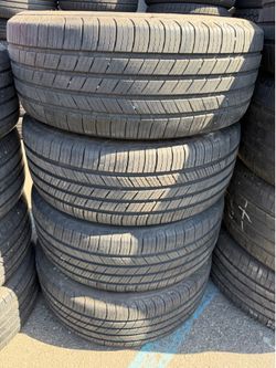 225/55r17 MICHELIN en perfectas condiciones de vida las 4