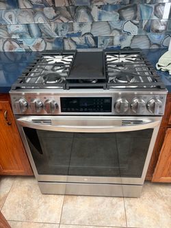 LG 4 burner stainless steel gas range