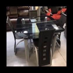 New Counter Height Set 