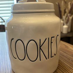Rae Dunn Cookie Jar - Cookies - white with black letters measurements in photos