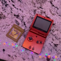 Game boy Sp. Pokemon Gold . Charger Included