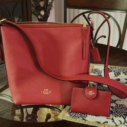 Red Coach Purse And Wallet