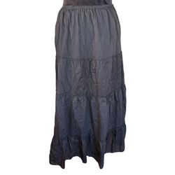 Jane Ashley Comfort Waist Maxi Skirt Size Medium Black 100% Cotton EUC   The Jane Ashley Comfort Waist Maxi Skirt in size medium is a stylish and comf