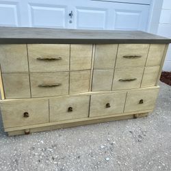 Vintage dresser