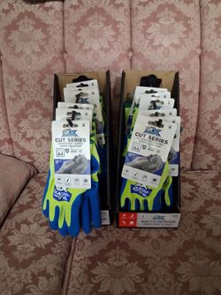 6 G r x cut series cut resistance , durable dip coated palm gloves , cut level four
