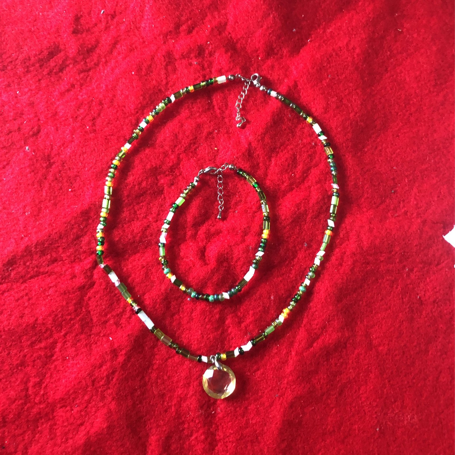 Vintage Various Greens Beads With 18 Kt GP Pendant