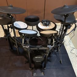 Roland TD-17KVX2 Drum Kit