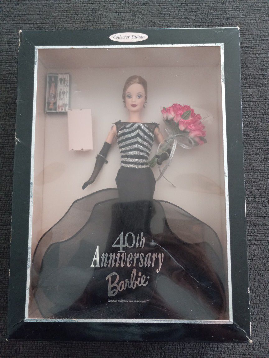 1999 40th Anniversary Barbie Collectors Edition