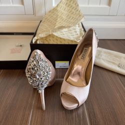 Badgley Mischka Kiara Pumps Women Size 8