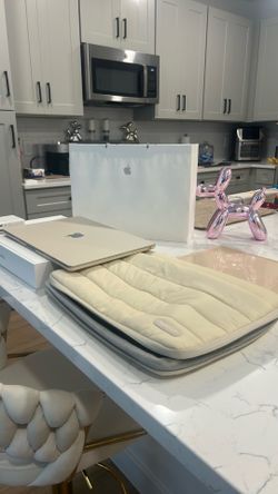 MacBook Air M4 2025