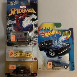 Hot Wheels Chases/Color Shifter 