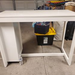 White Breakfast Bar Table / Desk