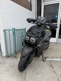 Brand new Street&freeway Legal Moped