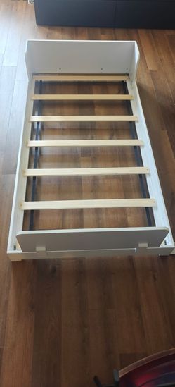Daybed frame