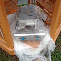 Gas Grill And Deep fryer. Electric Toaster 100 Gallon Tank 