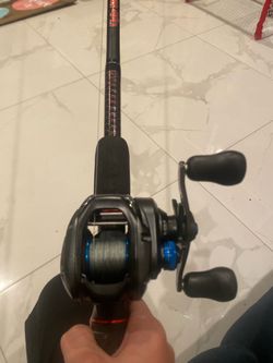 Slx dc fishing rod and real works great and selling for macfox
