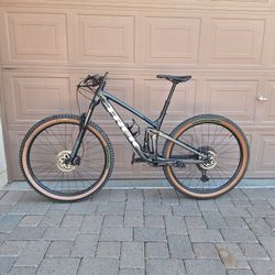 TREK TOP FUEL 7 FULL SUSPENSION 29 ER SETUP TUBELESS ( CHECK MY OTHER BIKES)