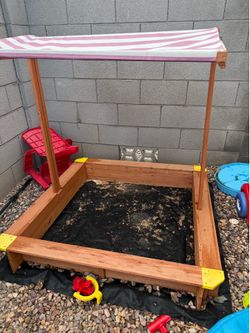 Sand box