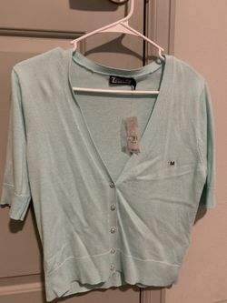 Women’s Sweater New 